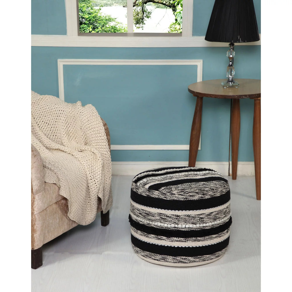 18" Black and White Geometric Striped Round Pouf Ottoman V759233