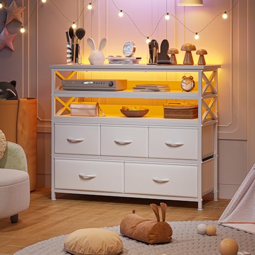 Rustic Brown Dresser TV Stand with 5 Fabric Drawers O139