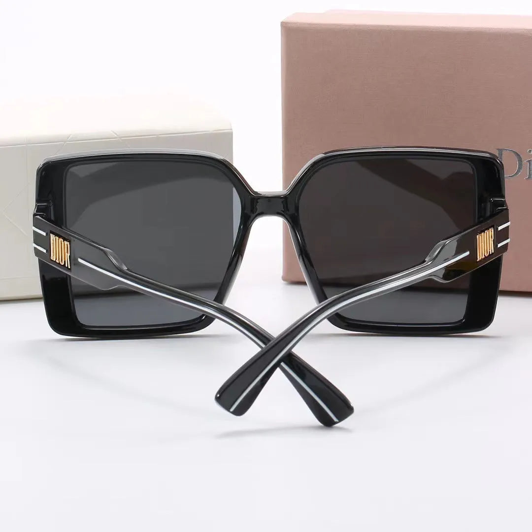 Fashion CD Letter Temple Stripe Sunglasses A3268