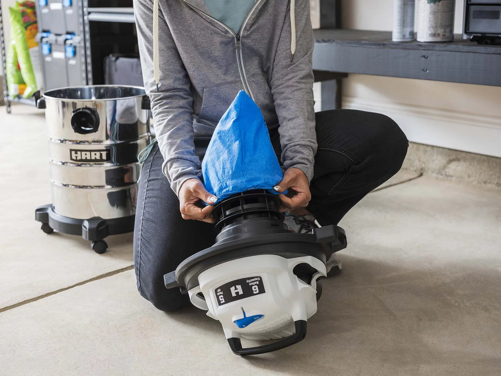 6 Gallon 5 Peak HP Stainless Steel Wet/Dry Vacuum I977