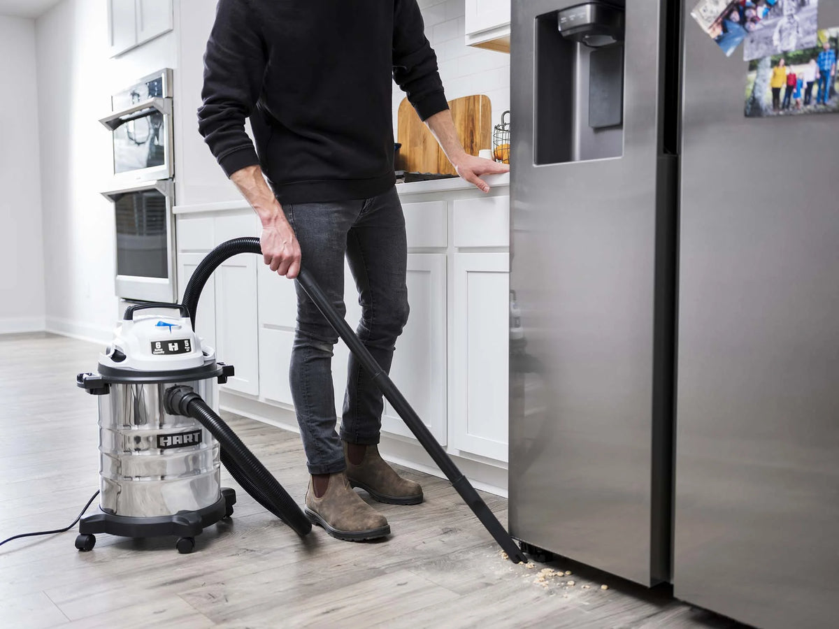 6 Gallon 5 Peak HP Stainless Steel Wet/Dry Vacuum I977