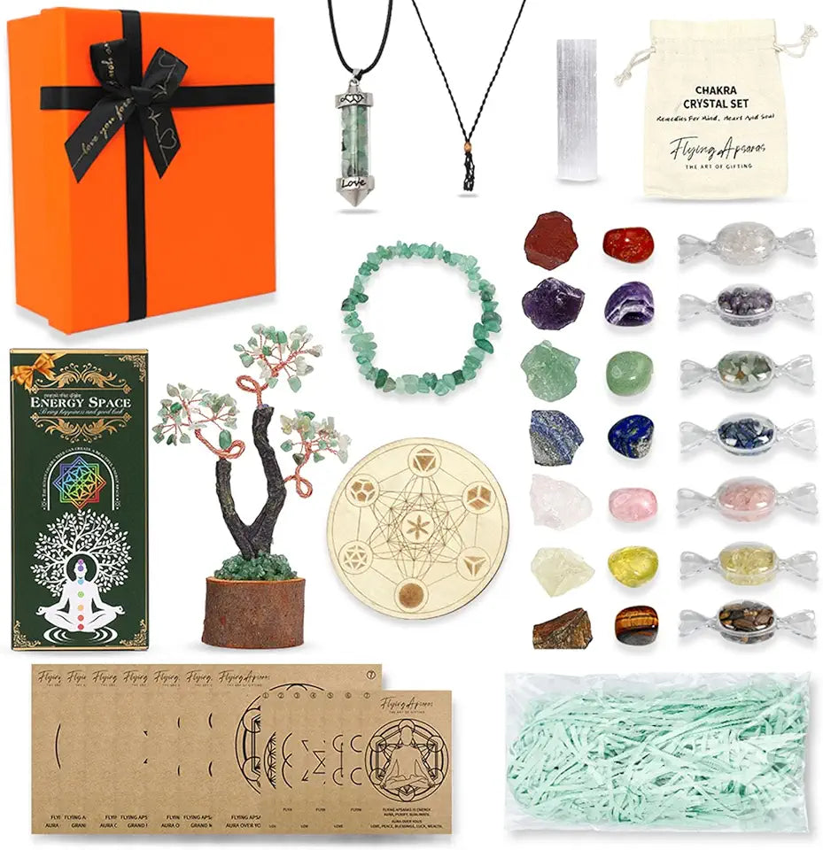 Crystal Gift Set with Necklace Crystals and Healing Stones D850
