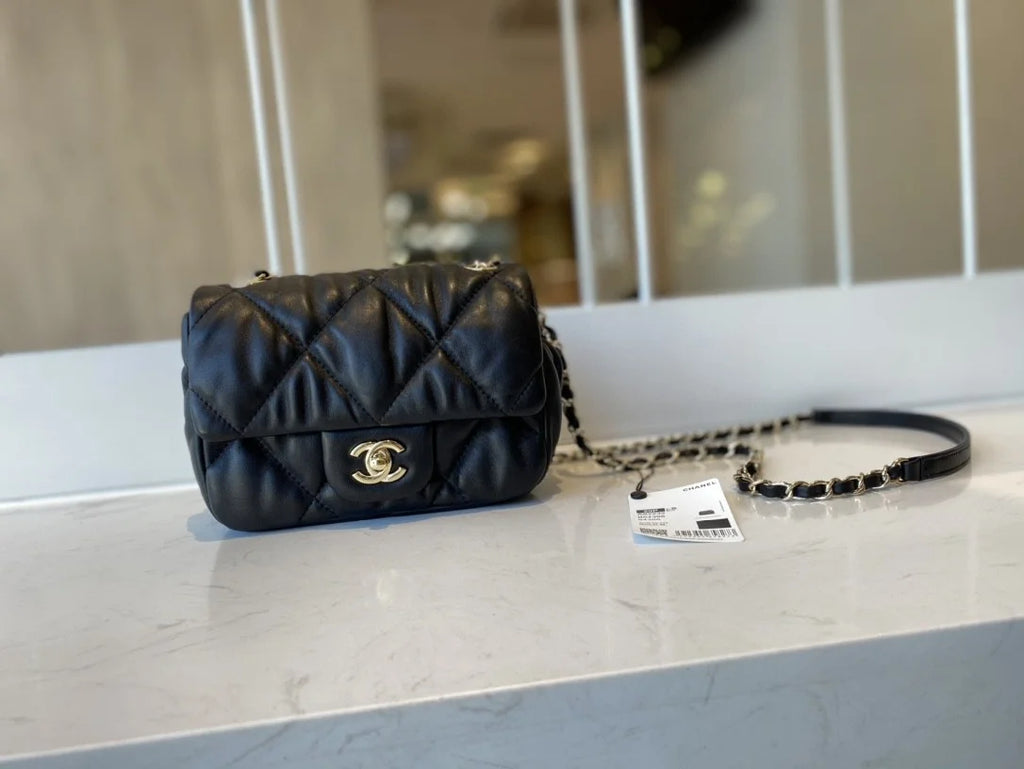 Small Flap Bag Gold Hardware Black Handbag D7515