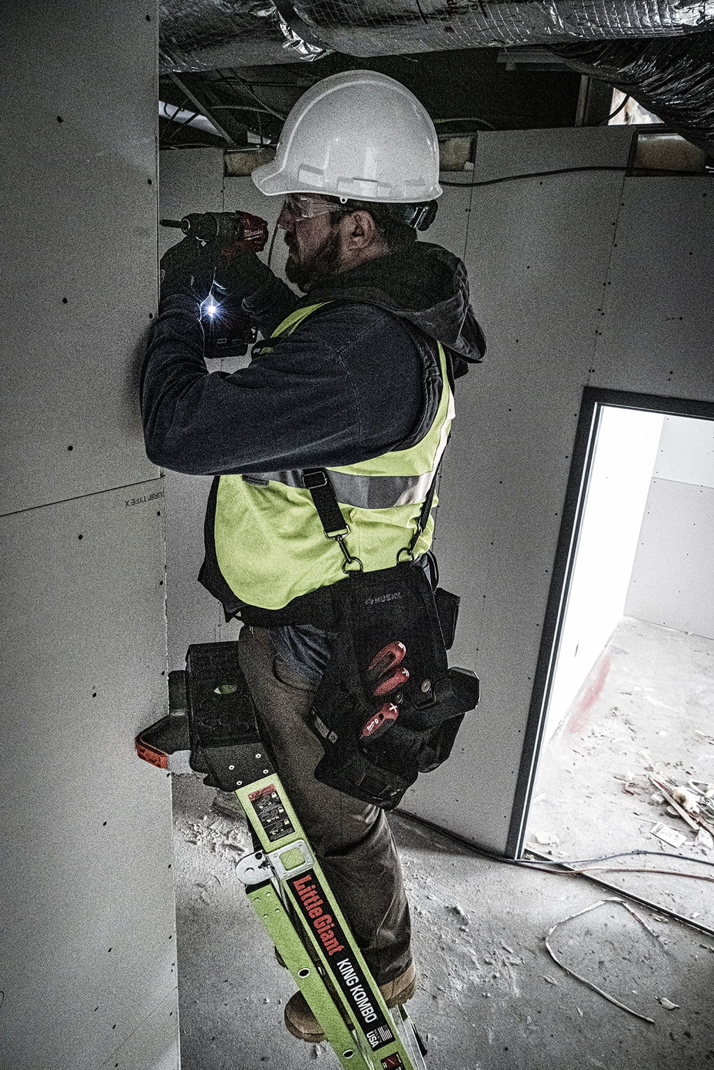Fiberglass 3-in-1 Combo Ladder A847