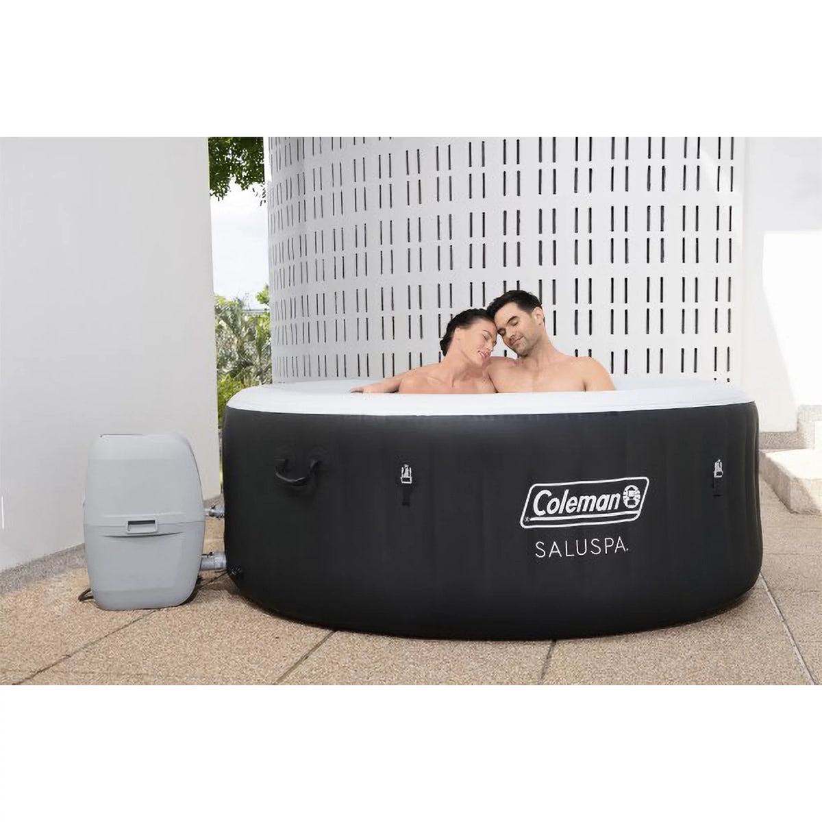 4 Person Inflatable Hot Tub Spa with 12 Filter Cartridges R2136