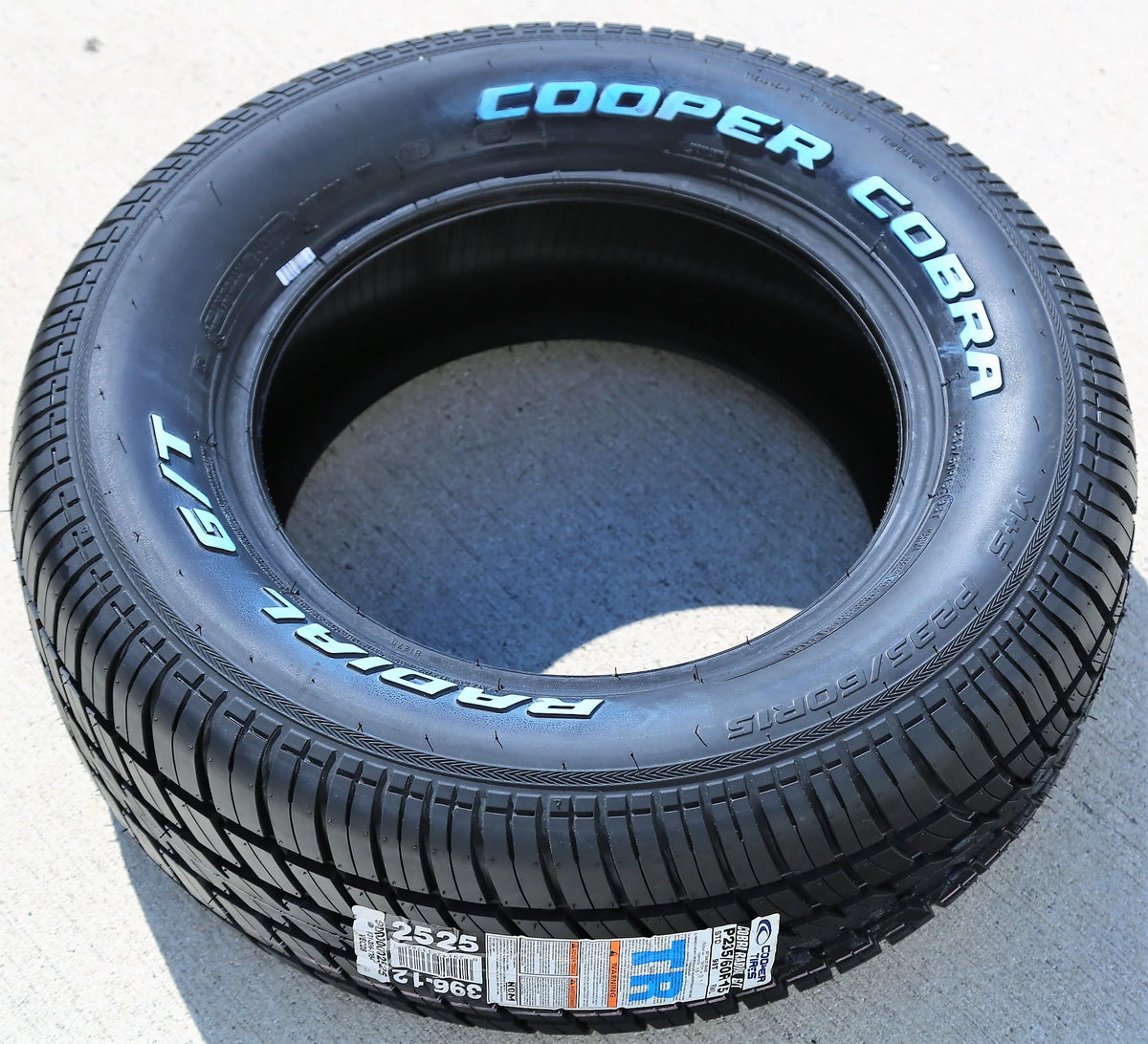 All Season P235/60R15 98T Passenger Tire K32762