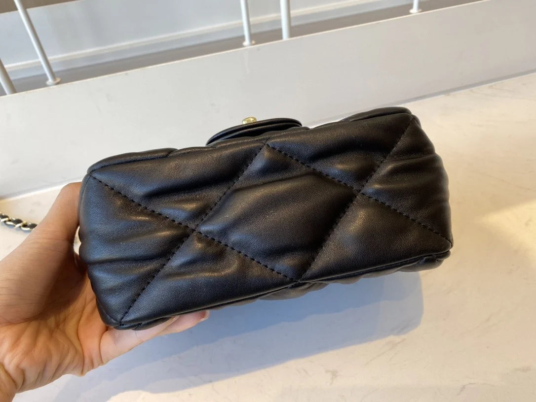 Small Flap Bag Gold Hardware Black Handbag D7515