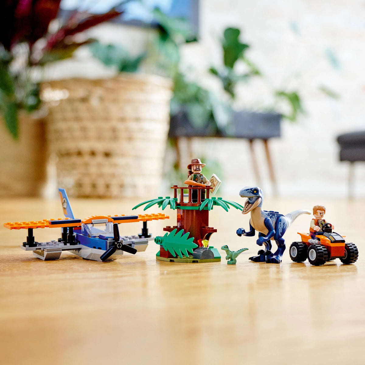 Jurassic World Dinosaur Building Set 101 Pieces T324