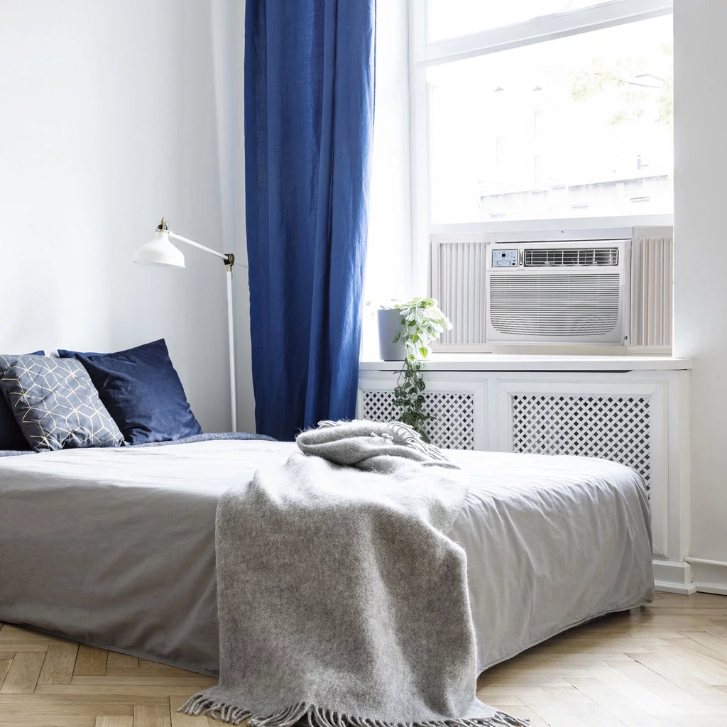 12,000 BTU Window-Mount Air Conditioner with LCD Remote Control N160