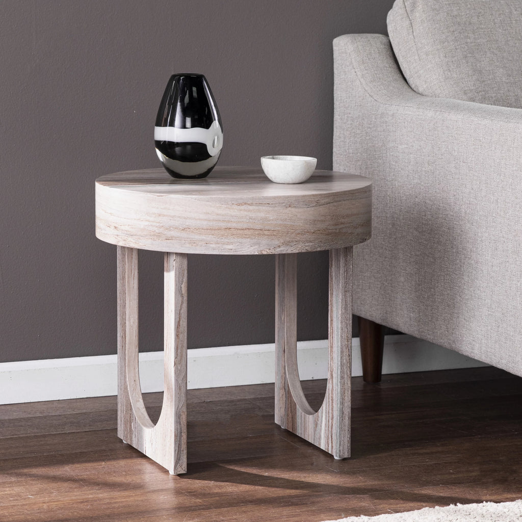 Round Faux Marble End Table E8540