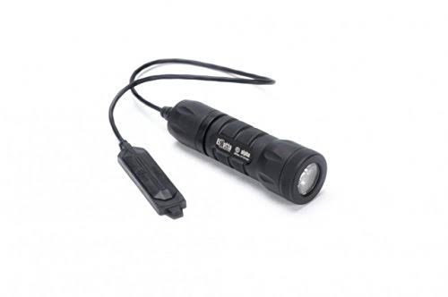 Black 1-Cell LED Flashlight 415 Lumens M7799