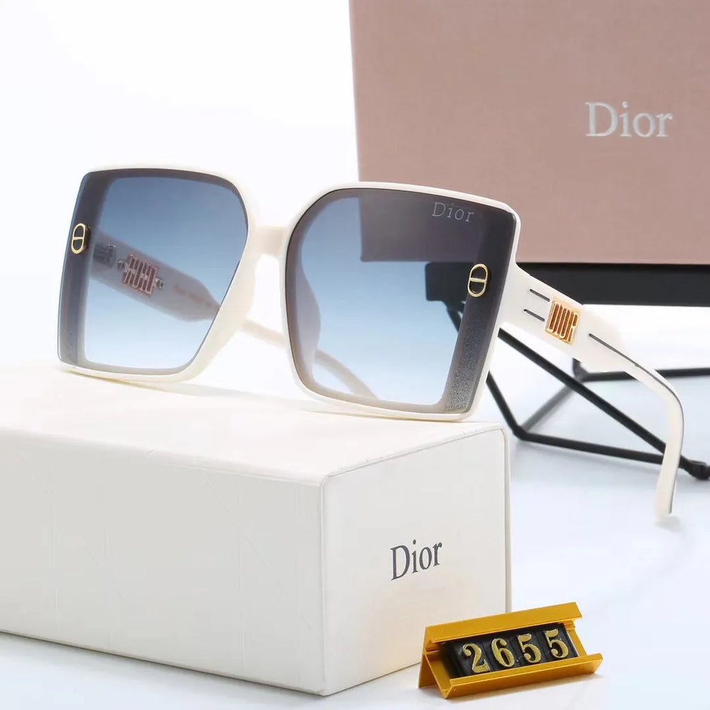 Fashion CD Letter Temple Stripe Sunglasses A3268