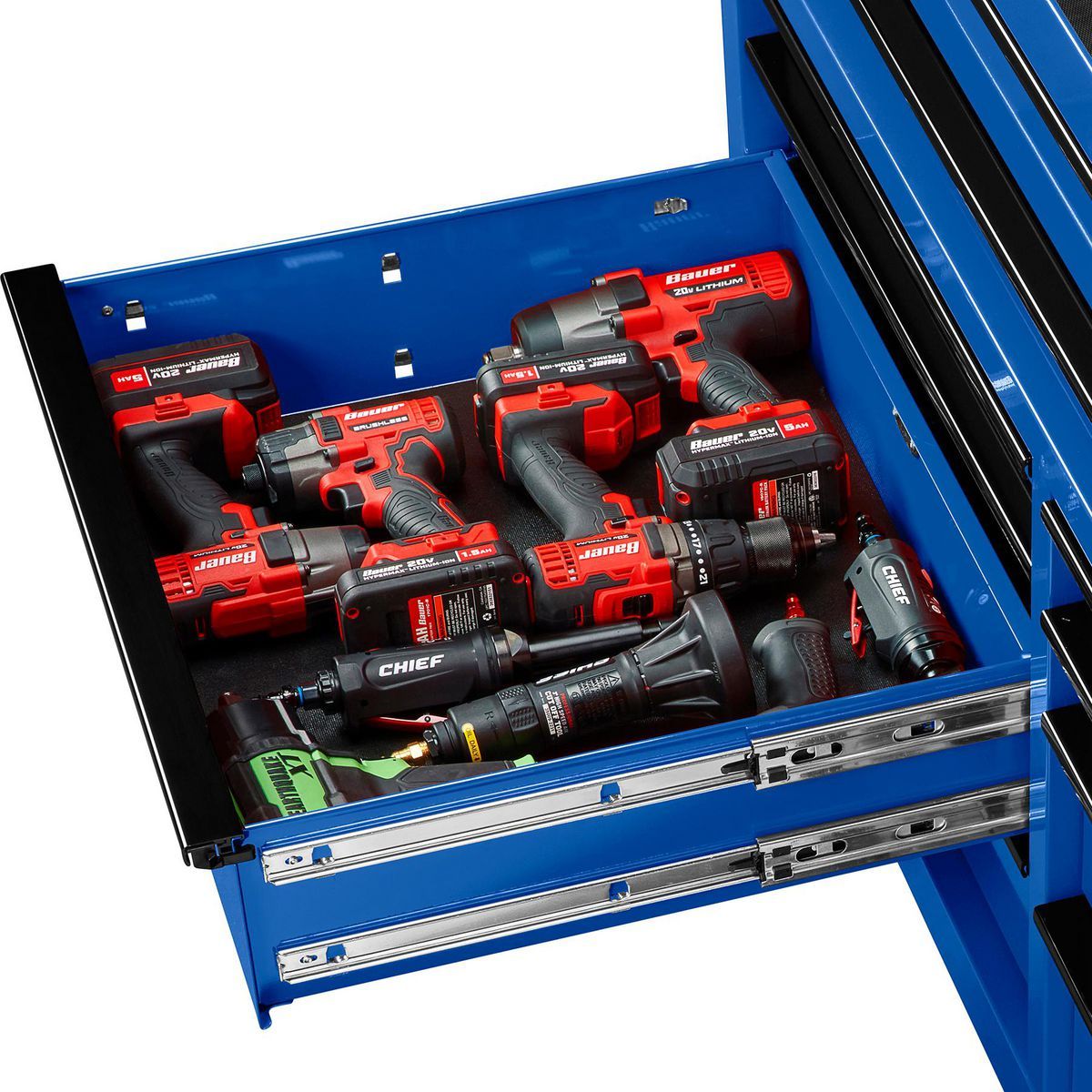 42 in. x 22 in. Blue Roll Cab B39152