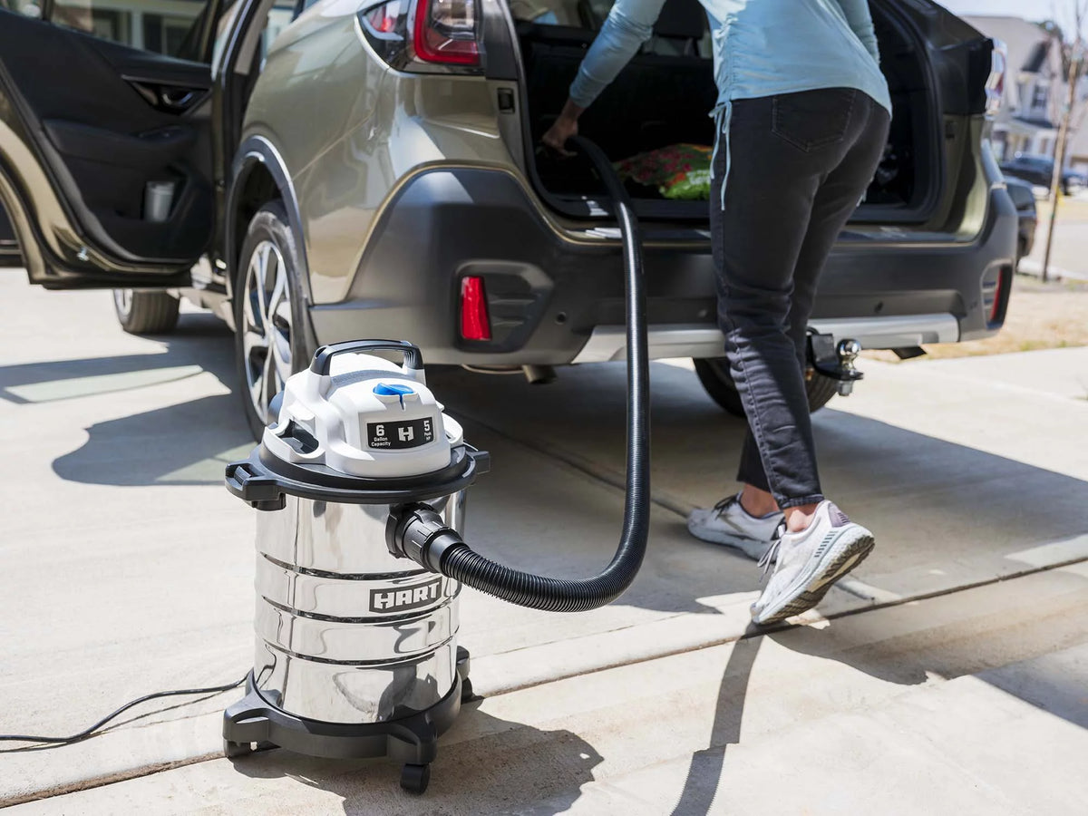 6 Gallon 5 Peak HP Stainless Steel Wet/Dry Vacuum I977