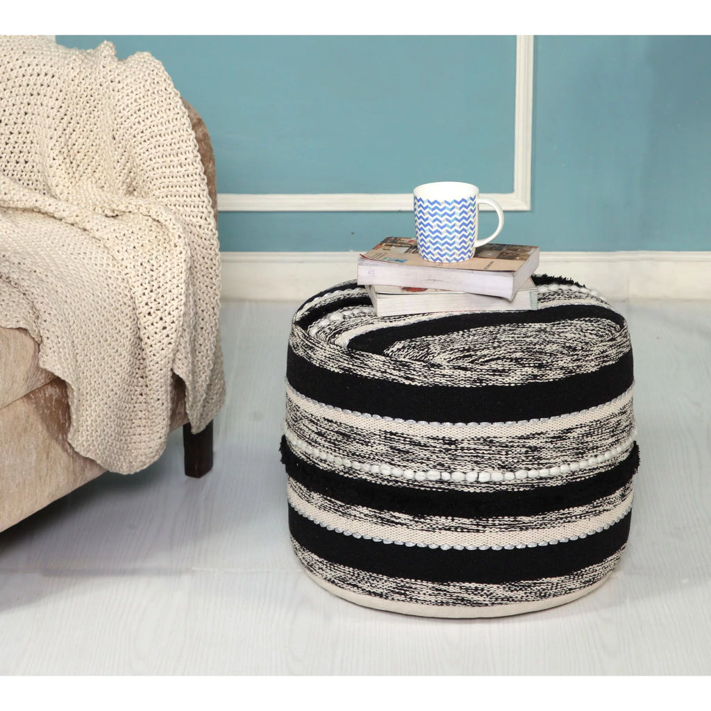 18" Black and White Geometric Striped Round Pouf Ottoman V759233